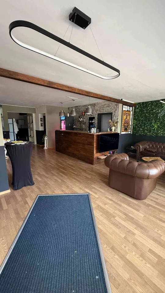 Ladenfläche am Spalenring zu vermieten – 140 m² auf zwei Etagen