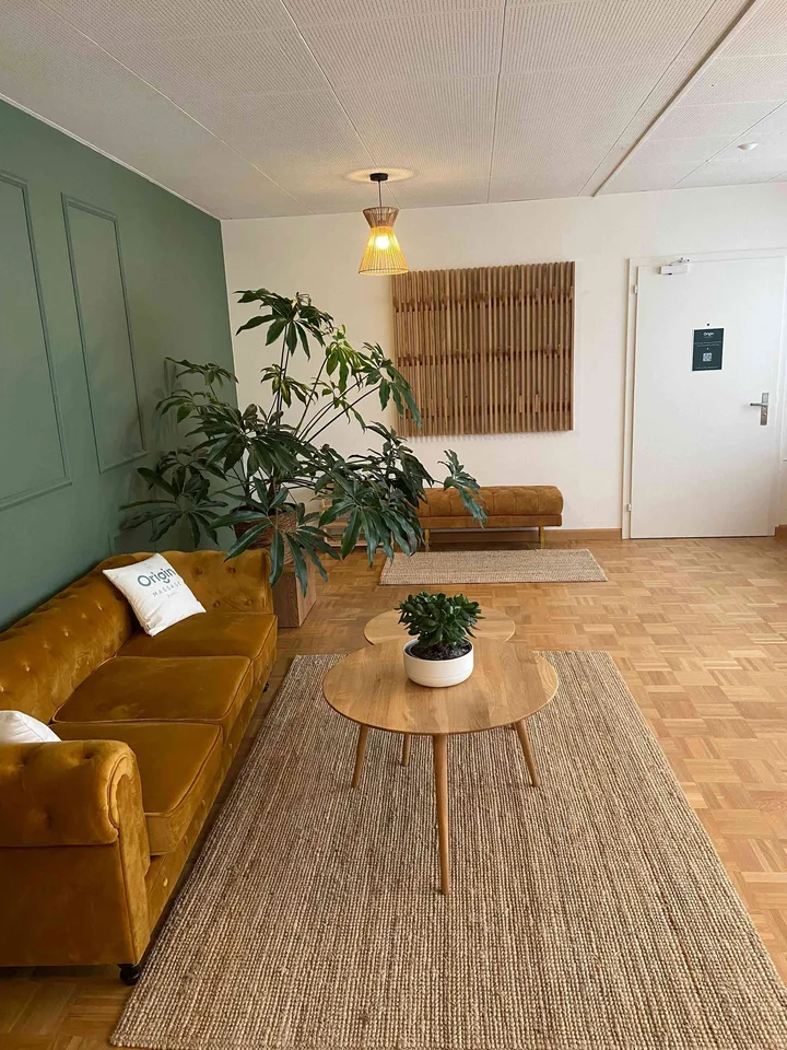 Behandlungsraum mieten Basel Innenstadt – 26m² hell & am Rathaus