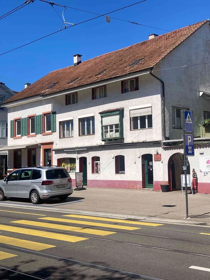 Gewerberäume an bester Lage in Reinach zu vermieten