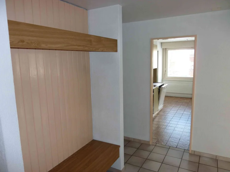 Appartement 4.5pces, 1er, balcon, place parc int./ext.