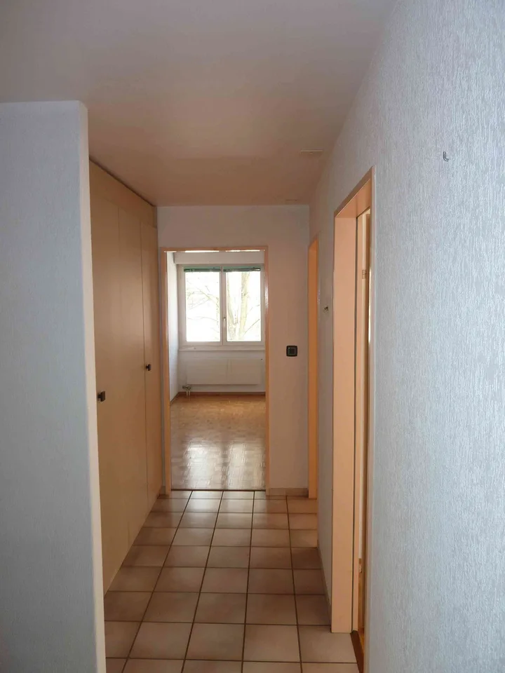 Appartement 4.5pces, 1er, balcon, place parc int./ext.