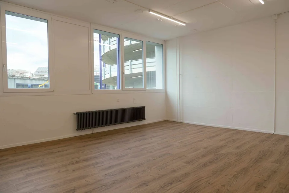 Schöne Büroflächen Dreispitz nähe SBB