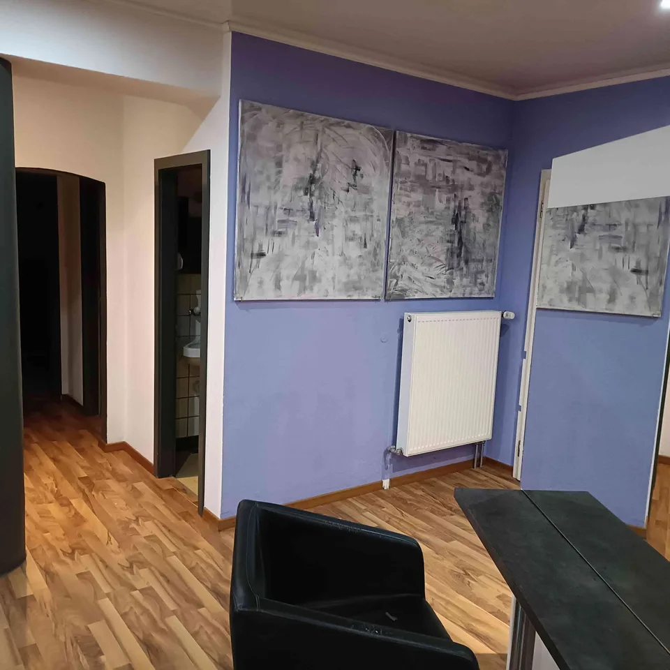 A louer Salon de coiffure / Vemieten Coiffeur Salon