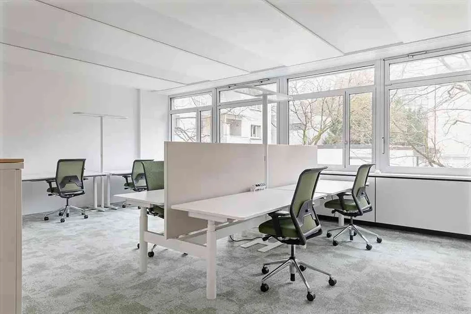 Inspirierend gestaltete Büros im Flex Office «ORBIZ Aeschengraben»