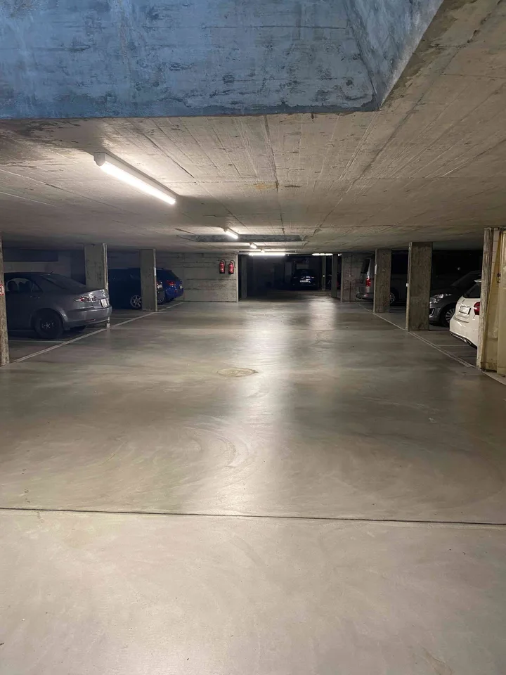 Tiefgaragenplatz inkl. Mitbenutzung Waschanlage
