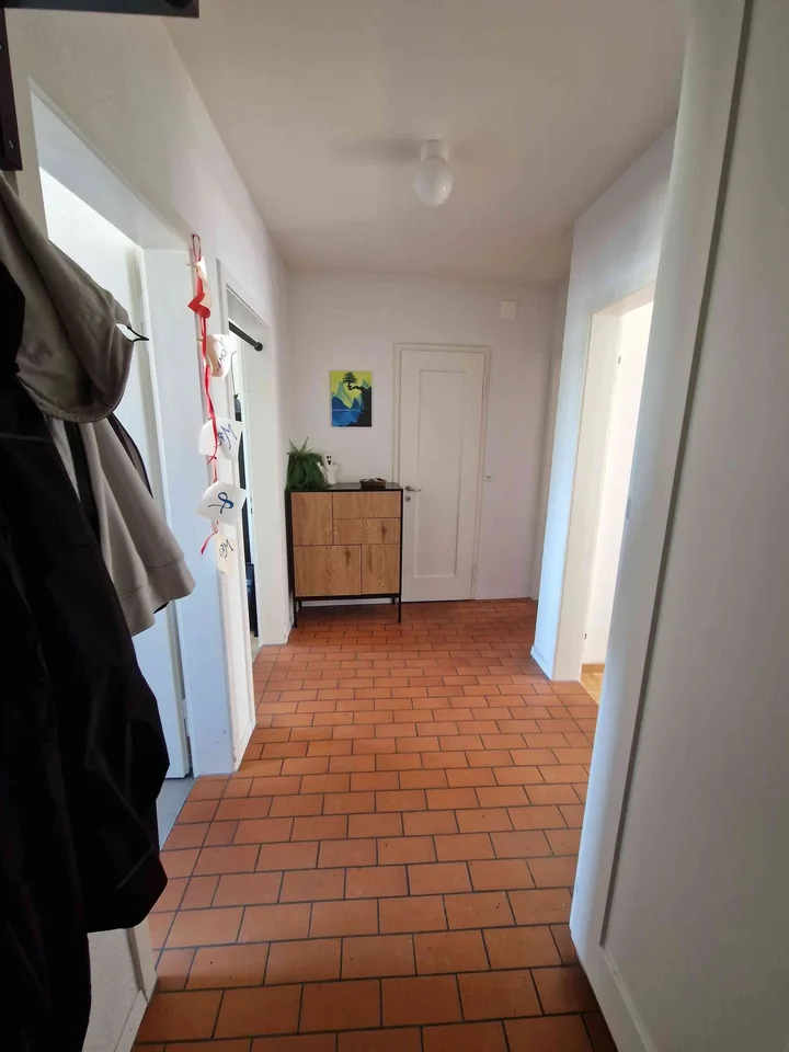 Charmante 3-Zimmer-Altbauwohnung mit Balkon in Bern