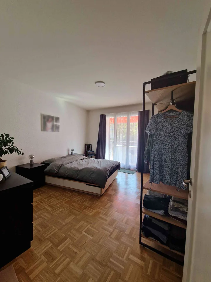 Charmante 3-Zimmer-Altbauwohnung mit Balkon in Bern
