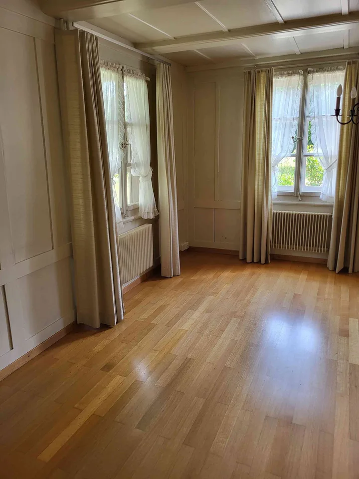 4 1/2 Zimmerwohnung an ruhiger Lage
