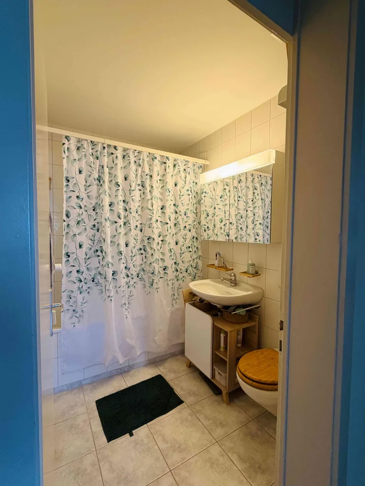 Helle und grosszügige 3,5 Zimmer Wohnung im Zentrum von Bremgarten BE