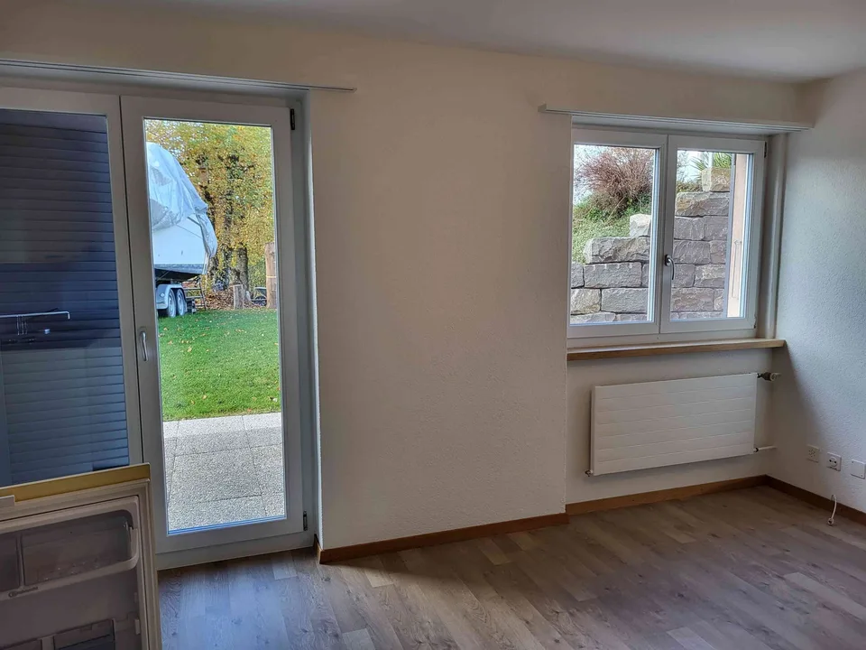 2 Zimmer Wohnung in Düdingen zu vermieten