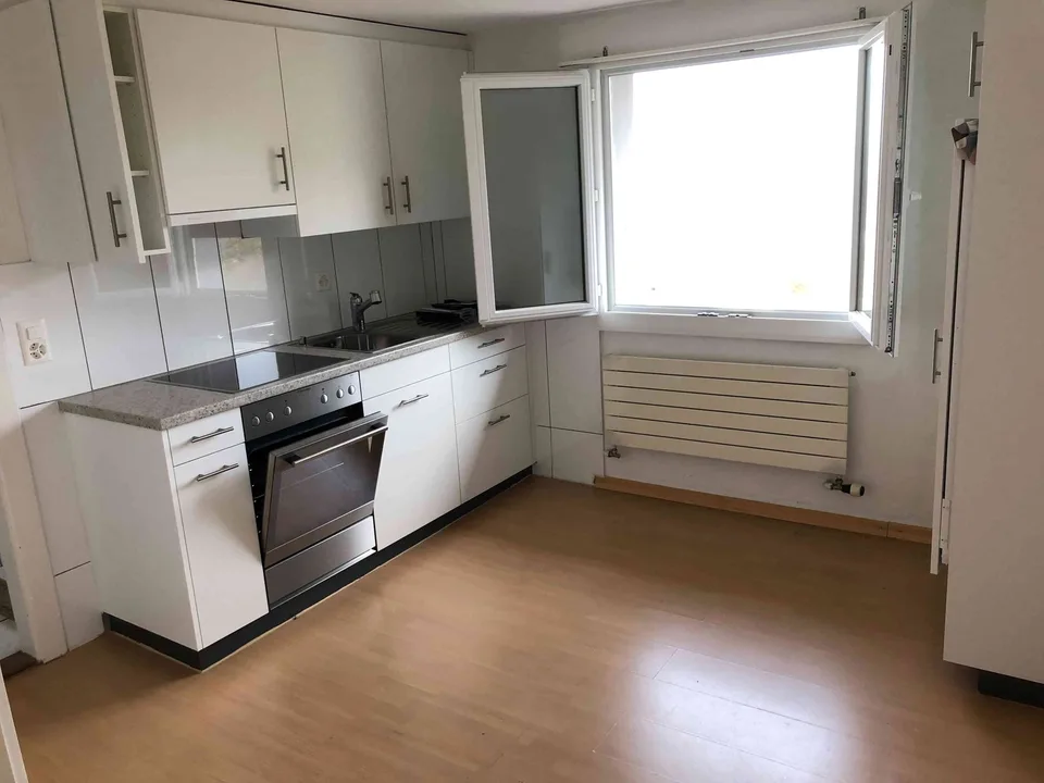 2.5-Zimmer-Dachwohnung in Kehrsatz
