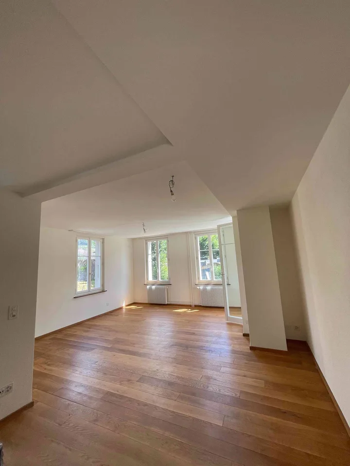 Zu vermieten: 6-Zimmer Haus in Oberdiessbach