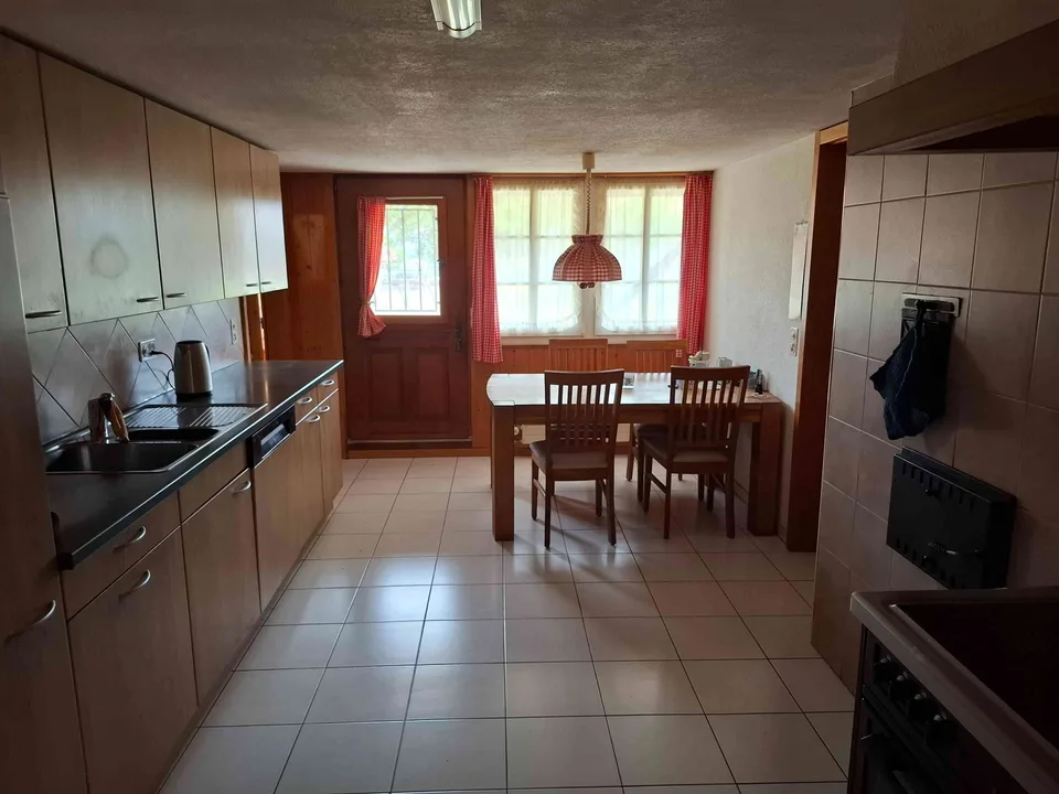 6 Zimmer Wohnung