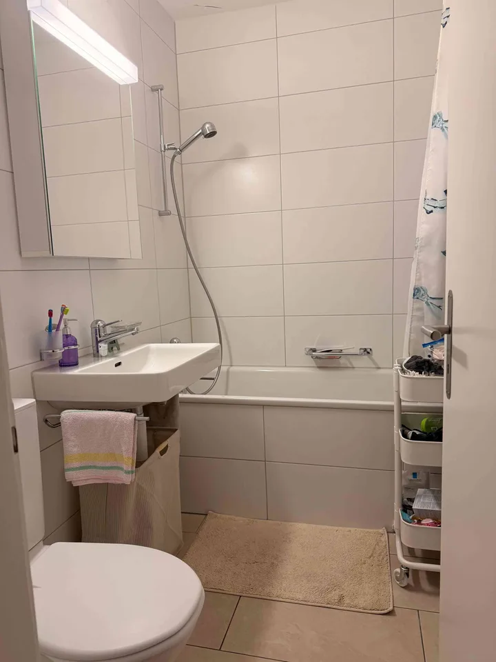 Attraktive möblierte 3.5-Zimmer-Wohnung im 1. Stock – Breitenrain