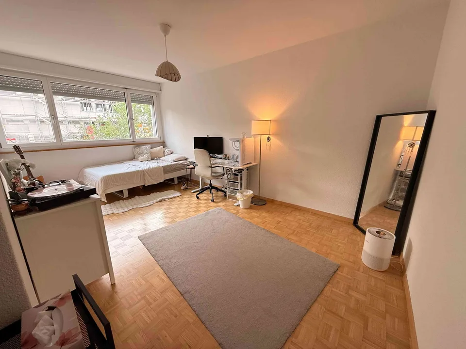 Attraktive möblierte 3.5-Zimmer-Wohnung im 1. Stock – Breitenrain