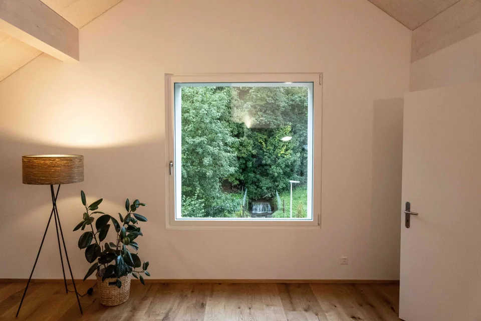 Dachwohnung mit Terrasse in Seenähe