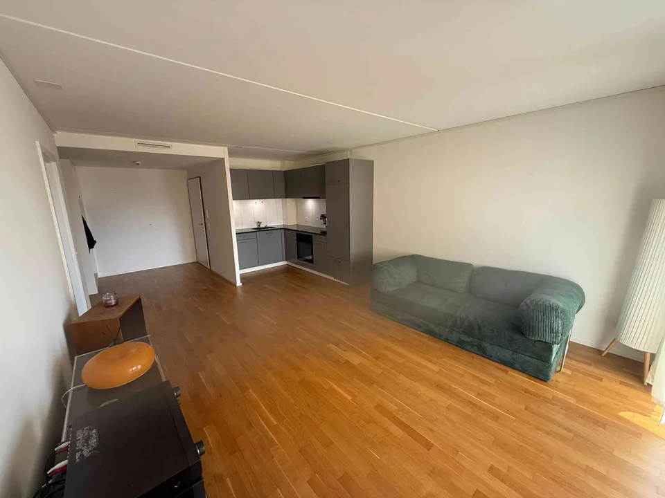 Helle 2.5-Zimmer-Wohnung mit Balkon in Ostermundigen