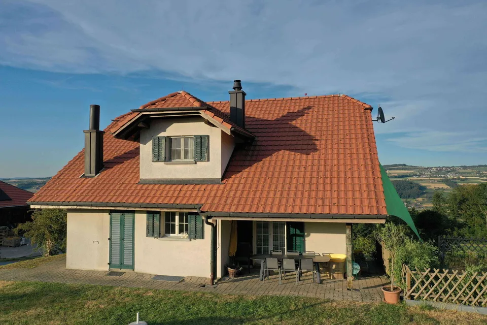 Charmantes 6.5-Zimmer-Einfamilienhaus in Schwarzenbach LU