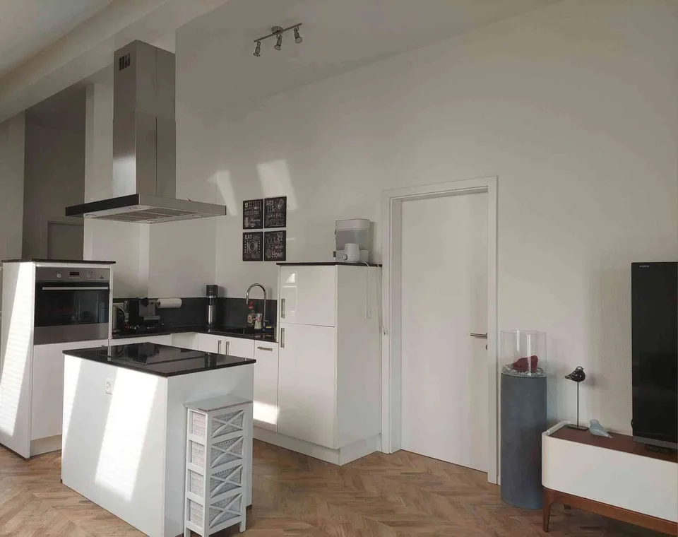 Grosszügige 3.5-Zimmer-Dachwohnung mit Balkon in Oensingen