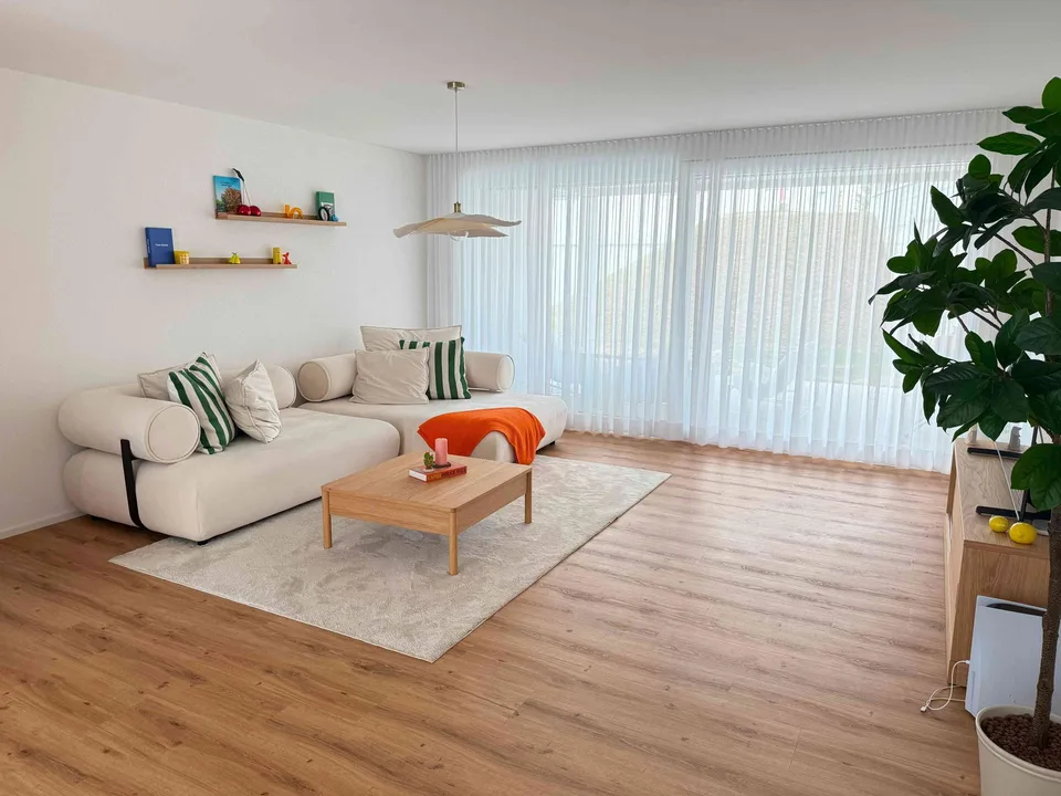 Moderne 3½-Zimmer-Gartenwohnung mit 100 m² in 6235 Winikon