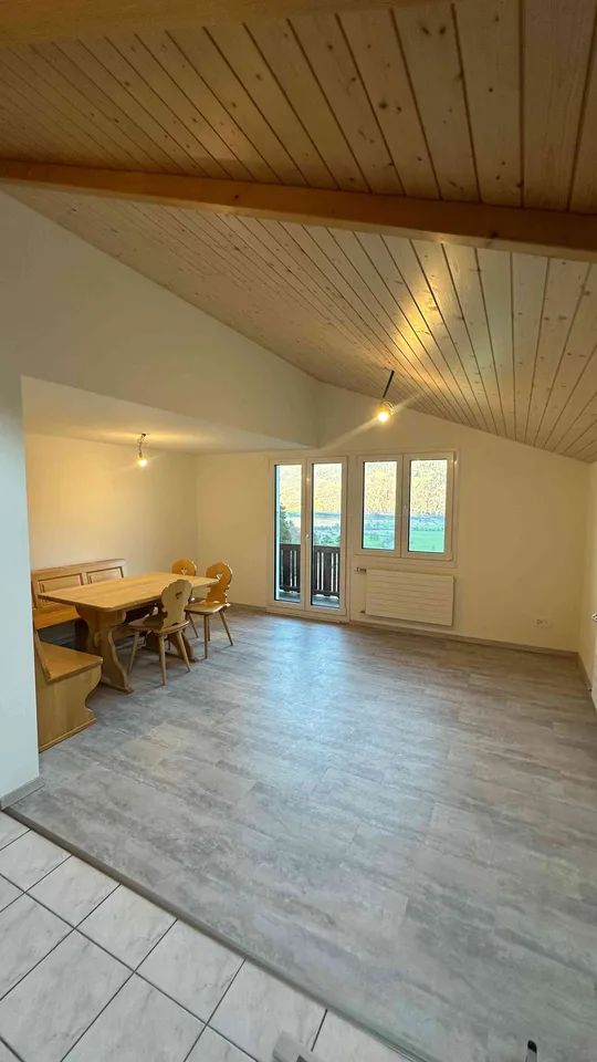 4.5 Zimmer-Dachwohnung mit ausgebautem Dachboden