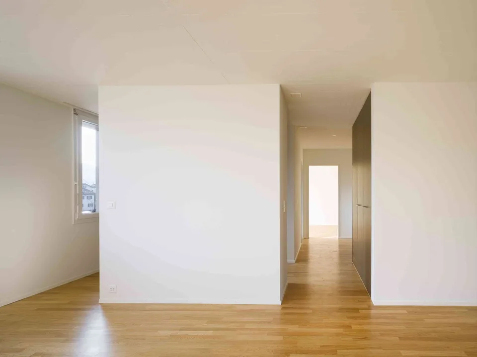 4.5-ZWG mit 2 Badezimmer und Ankleide
