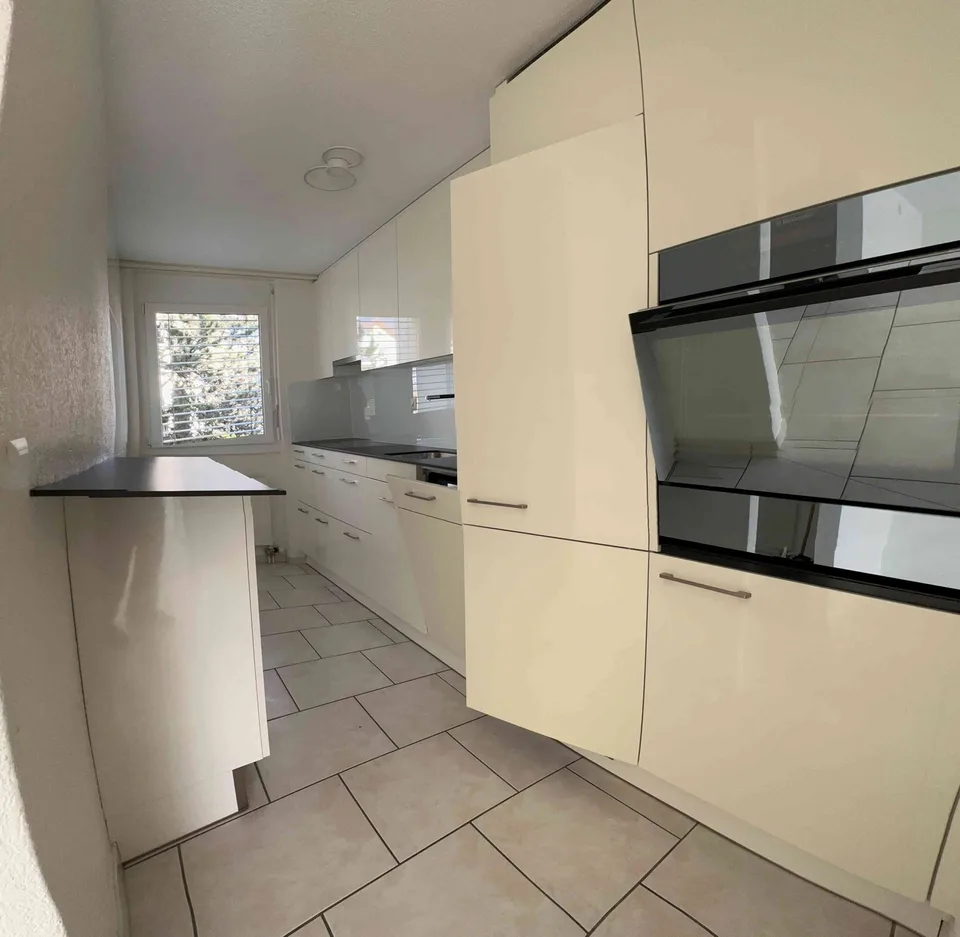 Attraktive 4½-Zimmer-Wohnung mit Südbalkon & Top-Lage