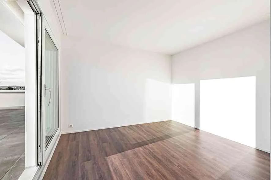 Moderne 4.5 Zimmer Attikawohnung im Zentrum von Reinach AG