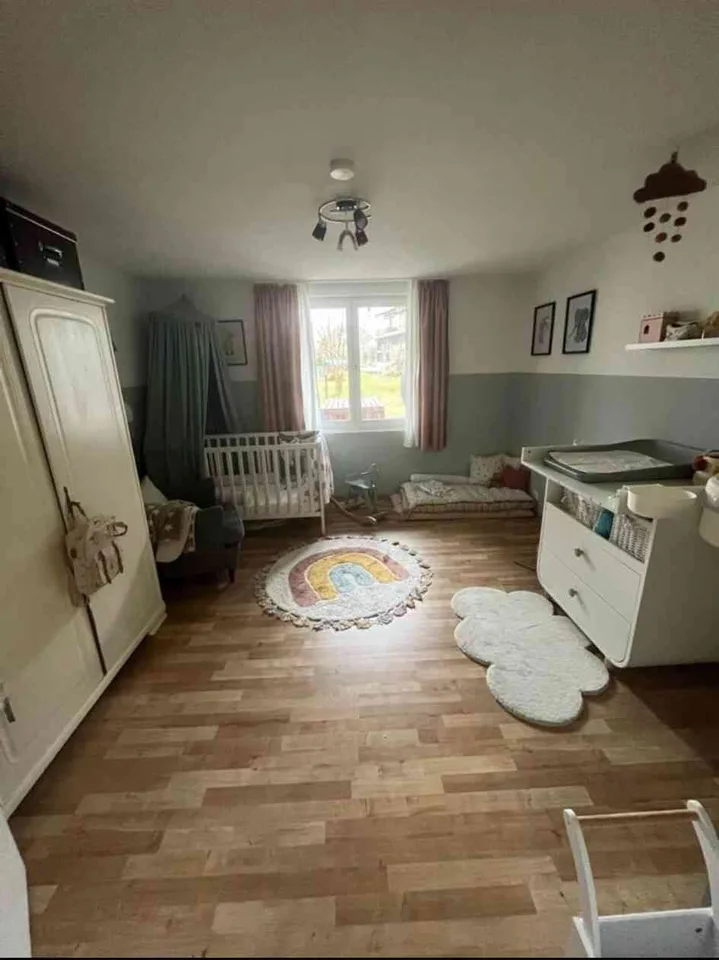 Nachmieter für eine Charmante 4.5-Zimmer-Terrassenwohnung in Aeschi SO