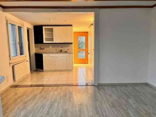 4.5 Zimmer Duplex-Haus mit Garten