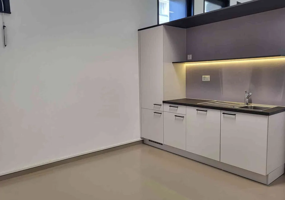 Bureaux à louer – 360 m²