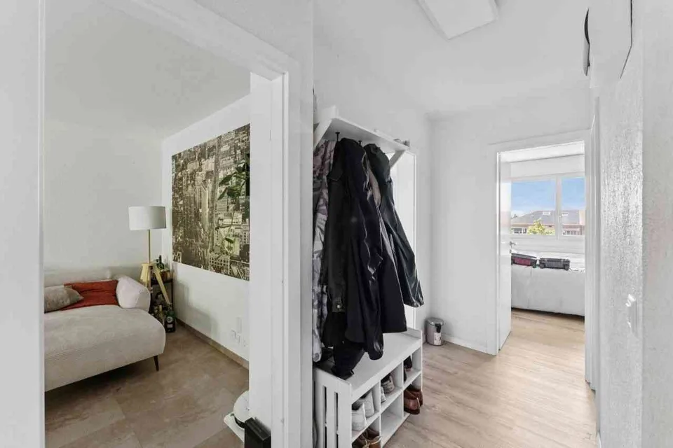 Frisch renovierte 3.5-Zimmer-Wohnung mit Balkon im begehrten Liebefeld