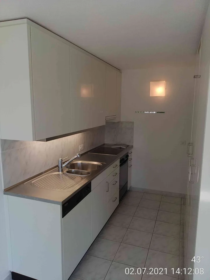 Helle 4,5 Zi-Wohnung