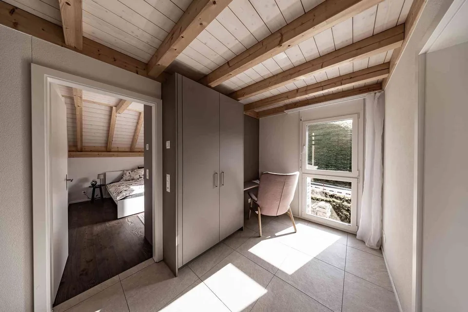 Erstbezug – Grosszügige 5.5-Zimmer-Maisonettewohnung