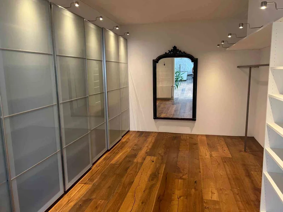 Wohnen und Arbeiten unter einem Dach zwischen Bern und Thun auf 290 m²