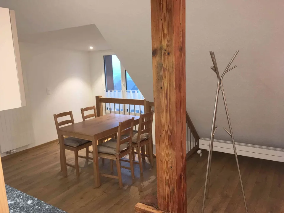 Charmantes 1.5-Zimmer-Studio im Dachgeschoss in Roggwil BE