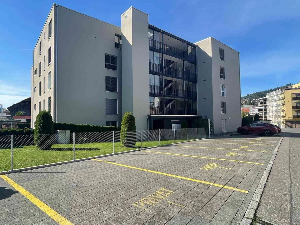 Parkplatz in Bahnhofsnähe zu vermieten