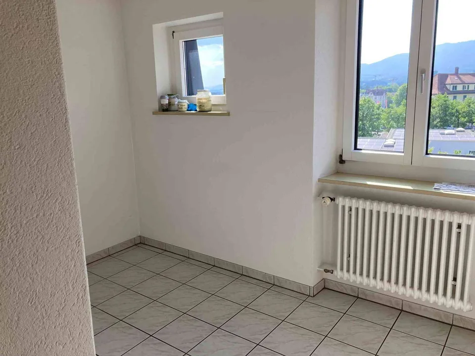 Helle 3-Zimmer-Wohnung in ruhigem Quartier nahe dem Zentrum Solothurns