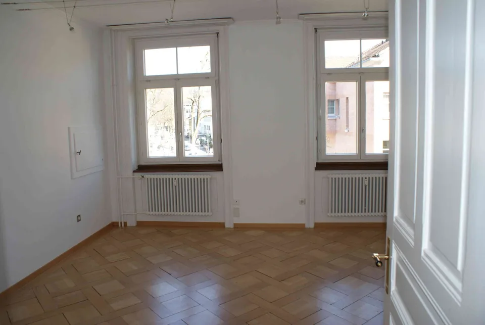 Arbeitsplatz/Zimmer zur Untermiete in Burgdorf, ab sofort