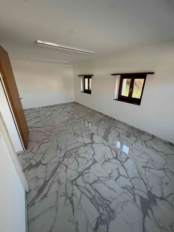 Charmantes 2 Zimmerwohnung zum vermieten