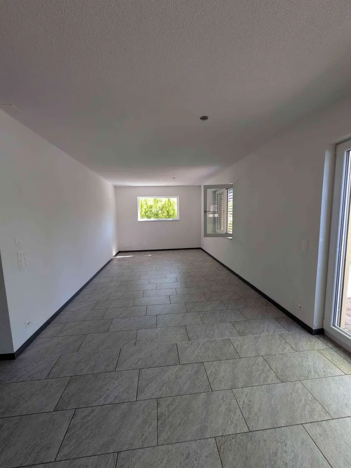 Zu vermieten 2,5 Zimmer Wohnung