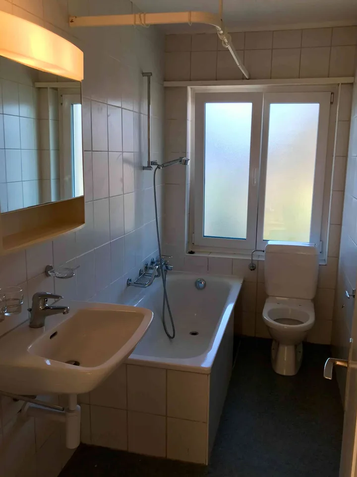 Charmante 4 1/2-Zimmer-Maisonette mit Gartenanteil