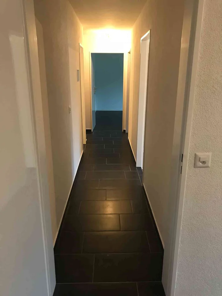 3.5-Zimmer-Wohnung, zentral, ÖV-nah, ländlich