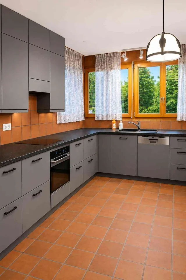 5-Zimmer-Doppeleinfamilienhaus, 120 m2, plus Hobbyraum, in Selzach