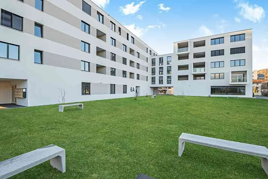 Moderne 3.5 Zimmerwohnung im Zentrum von Reinach AG
