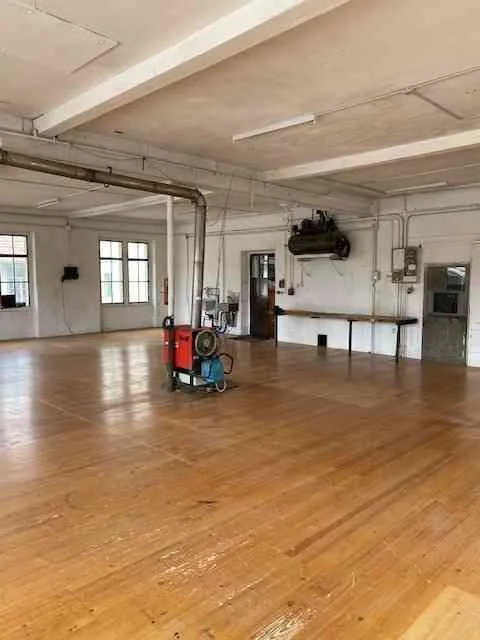 Gewerbe Raum 160m2 zu vermieten