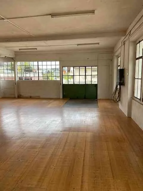 Gewerbe Raum 160m2 zu vermieten