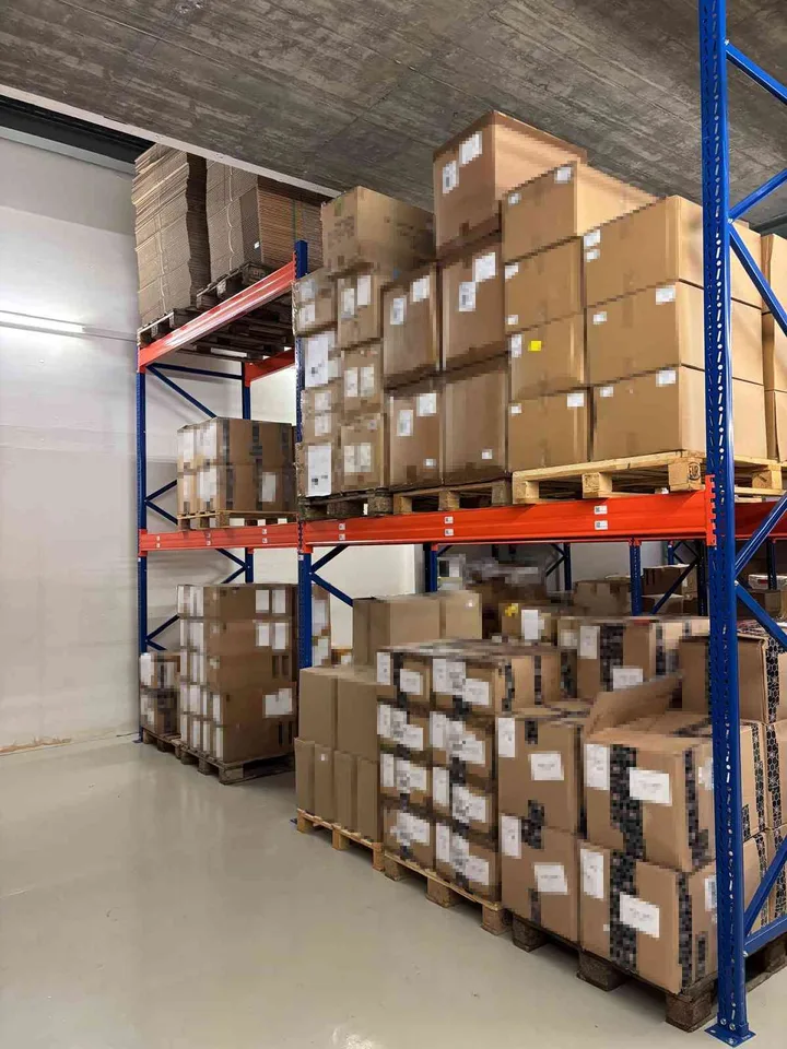 Attraktive Lagerfläche in Ittigen – 450–770?m², LKW-Anfahrt, Warenlift