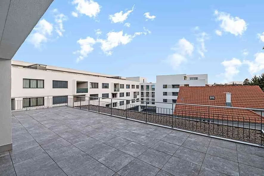3.5 Zimmer Attikawohnung mit grosser Terrasse