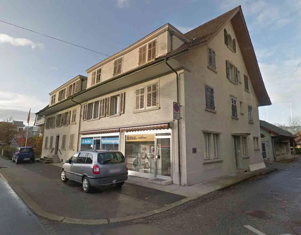 Gewerbefläche / Laden / Büro Mitte 6260 Reiden / Monatsmiete geschenkt